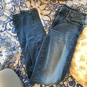 Gap True Skinny Size 25 Jean